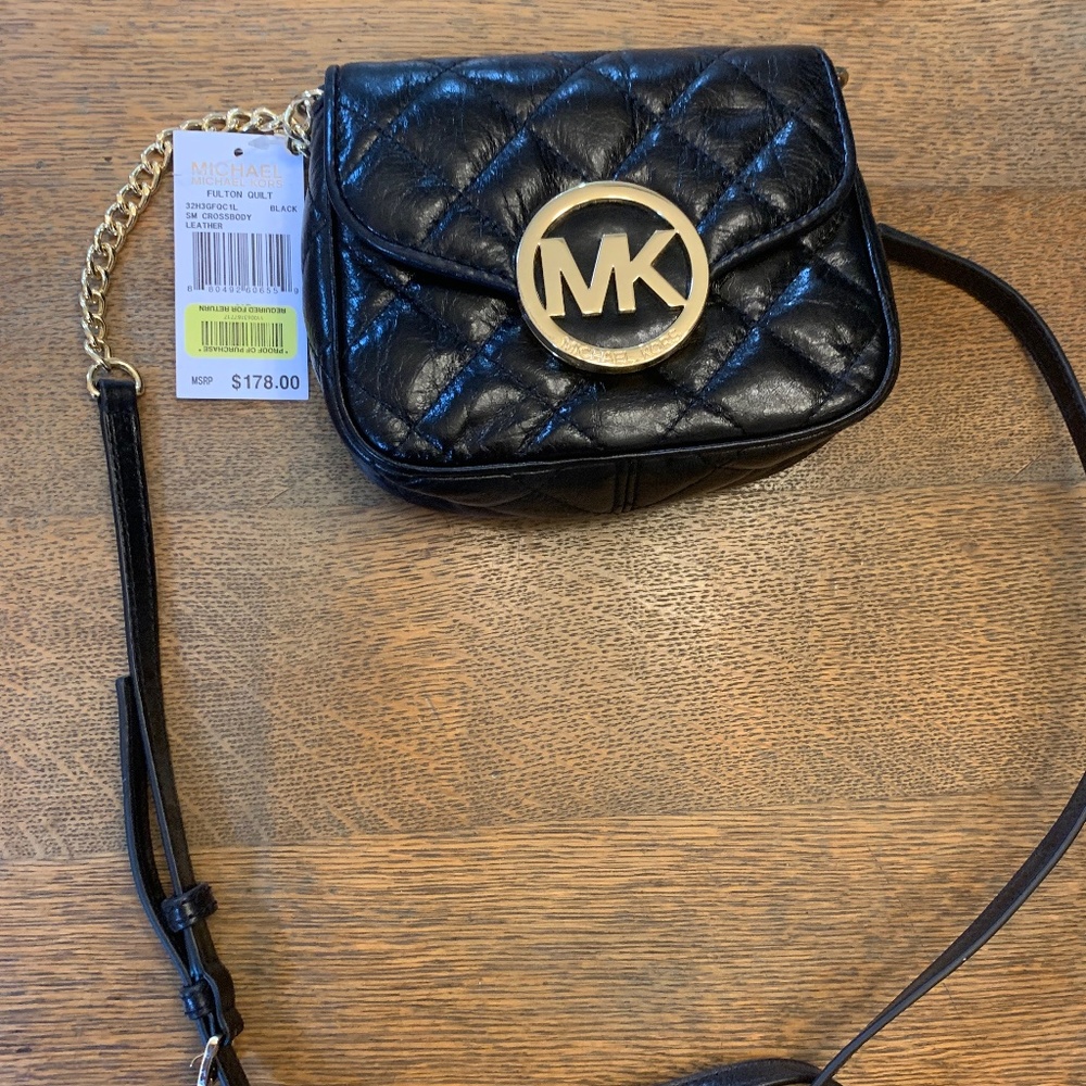 Crossbody bag NWT Michael Kors... OPEN FOR OFFERS